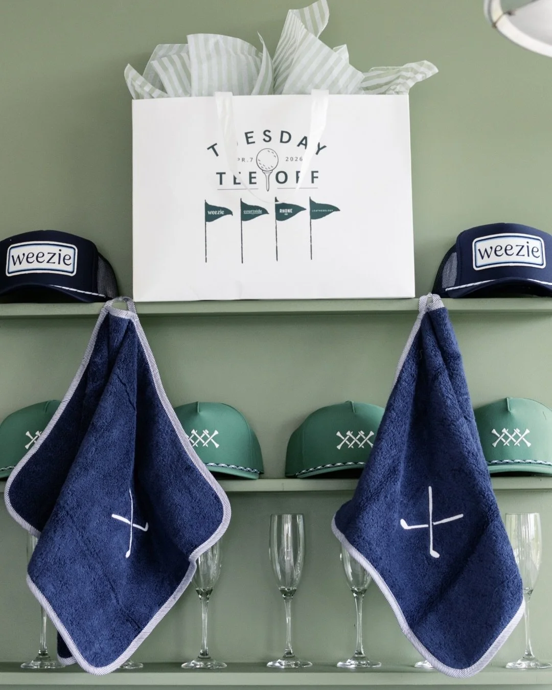 A Tuesday unlike any other ⛳️ We kicked off Masters week with Weezie, Courtside Kids, Leatherology, and Rhone, bringing a thoughtfully layered event to life.
 
From shaping the overall vision to designing each creative touchpoint, managing the guest 