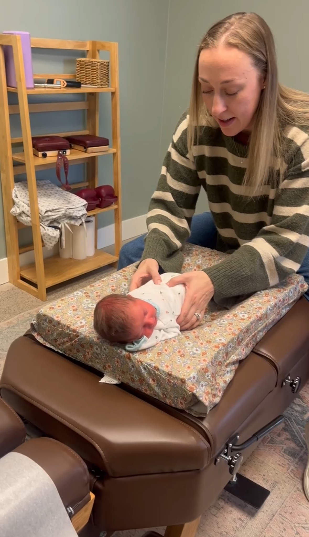 Why Right After Birth Is the Best Time to See a Chiropractor