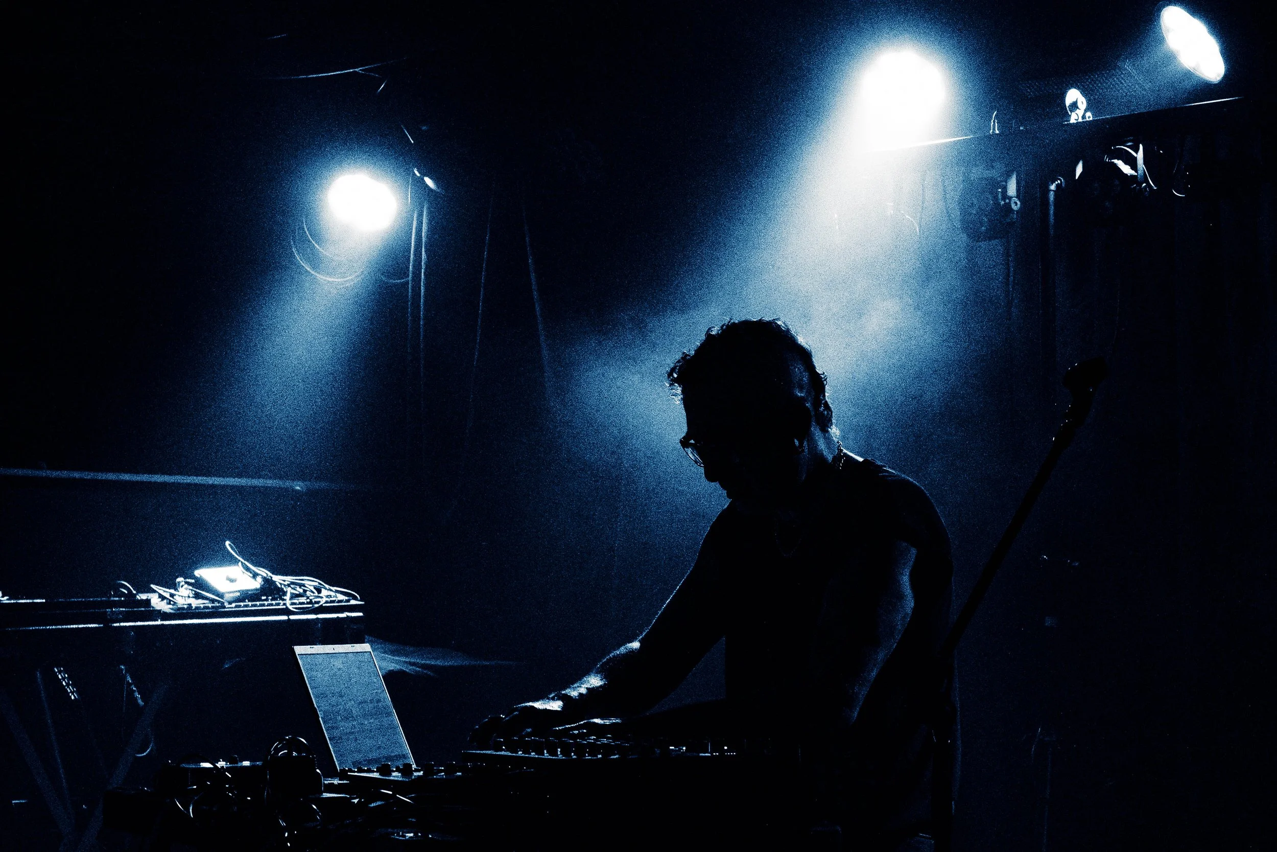 Hoots bw (2 of 3).JPG