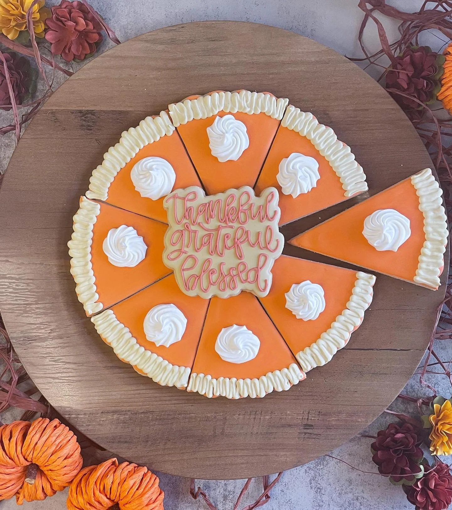 So excited to show you my Thanksgiving options! These are live on my website and I will have samples to look at in person this weekend. The last day for orders will be 11/10. Pick up will be 11/18 &amp; 11/19. All cookies can be made gluten free for 