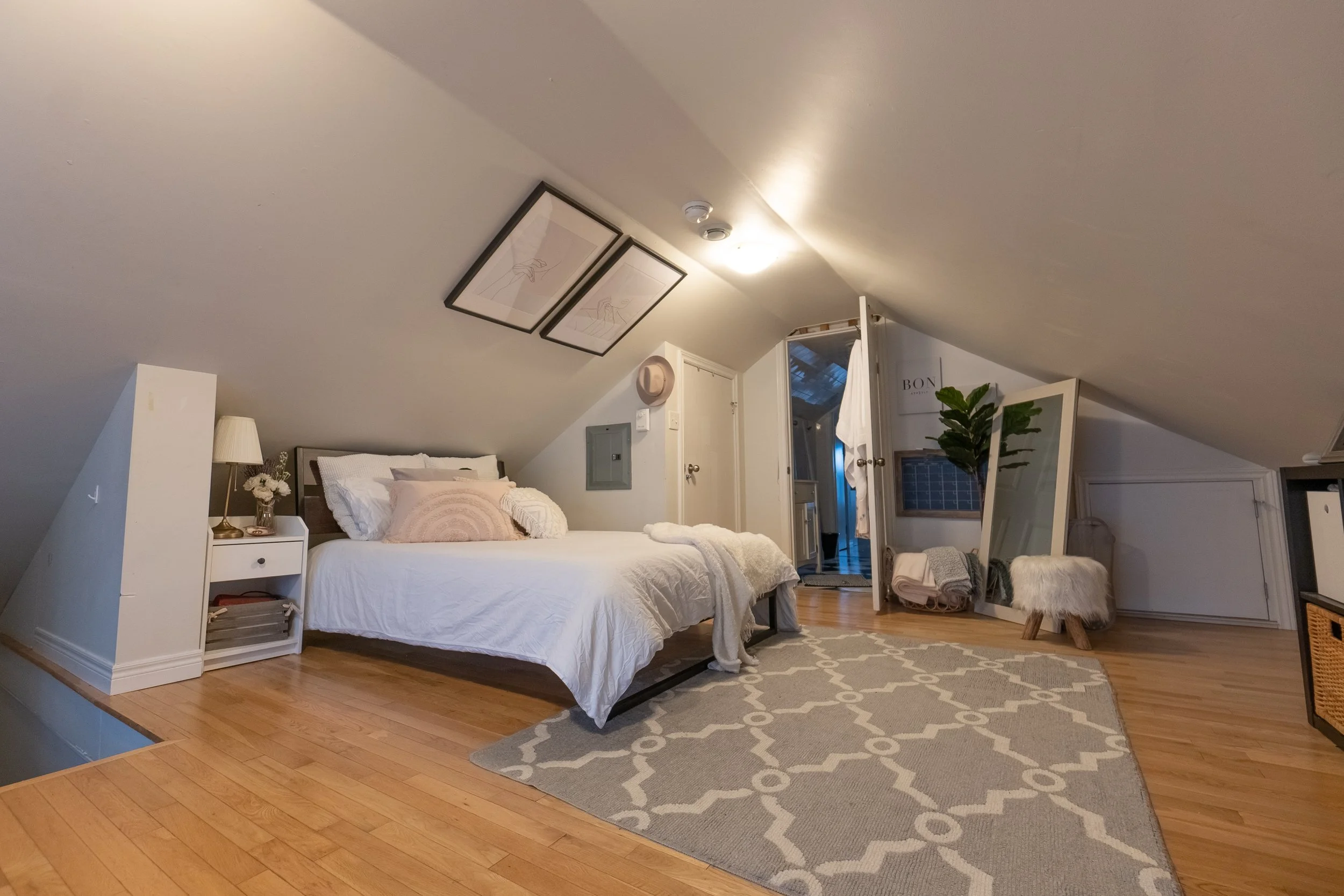 1664 Larch (RM 5) (26).jpg