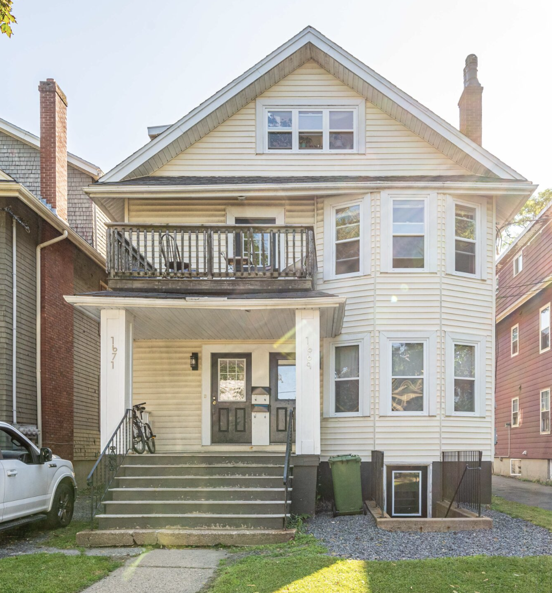 Yellow Larch outside Front.png