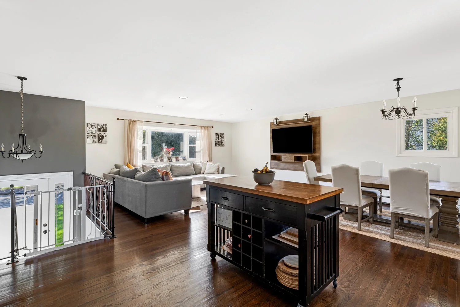 5 36 Matinecock Ave East Islip NY - Josh Goetz Photography-3.jpg