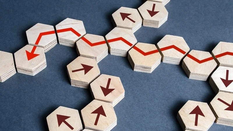 Wooden tiles with arrows