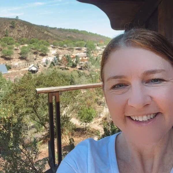 Dr Trish Corley teaching anatomy at yoga teacher training Aljezur Portugal