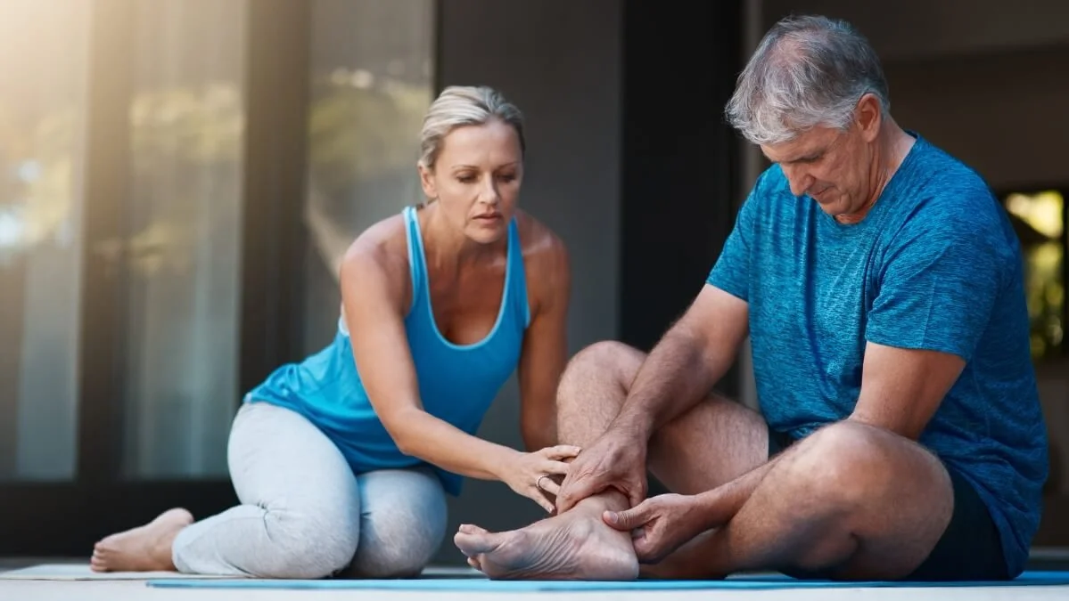 Sprains &amp; Strains: What Yoga Teachers Need to Know