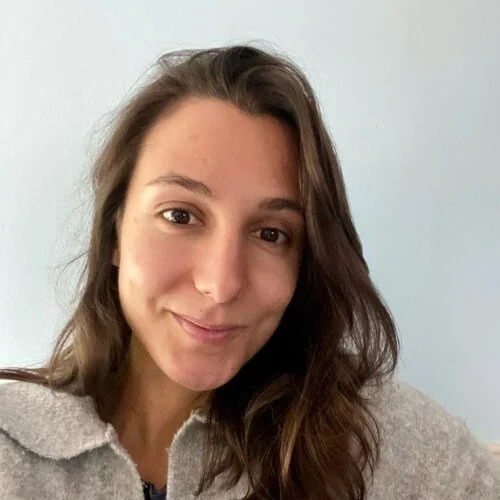 Dana Kamour headshot of yoga teacher