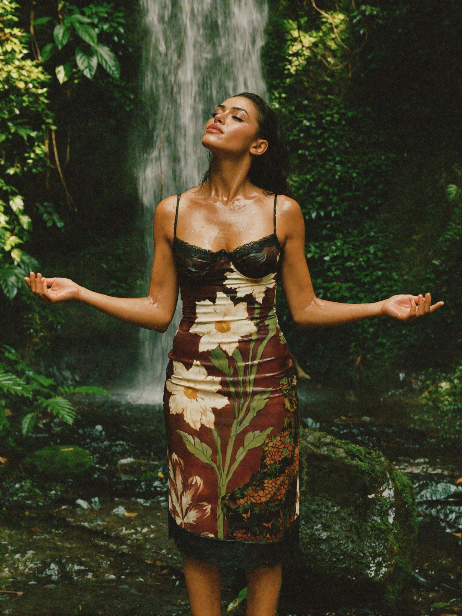 janae salinas fashion 3 27.png