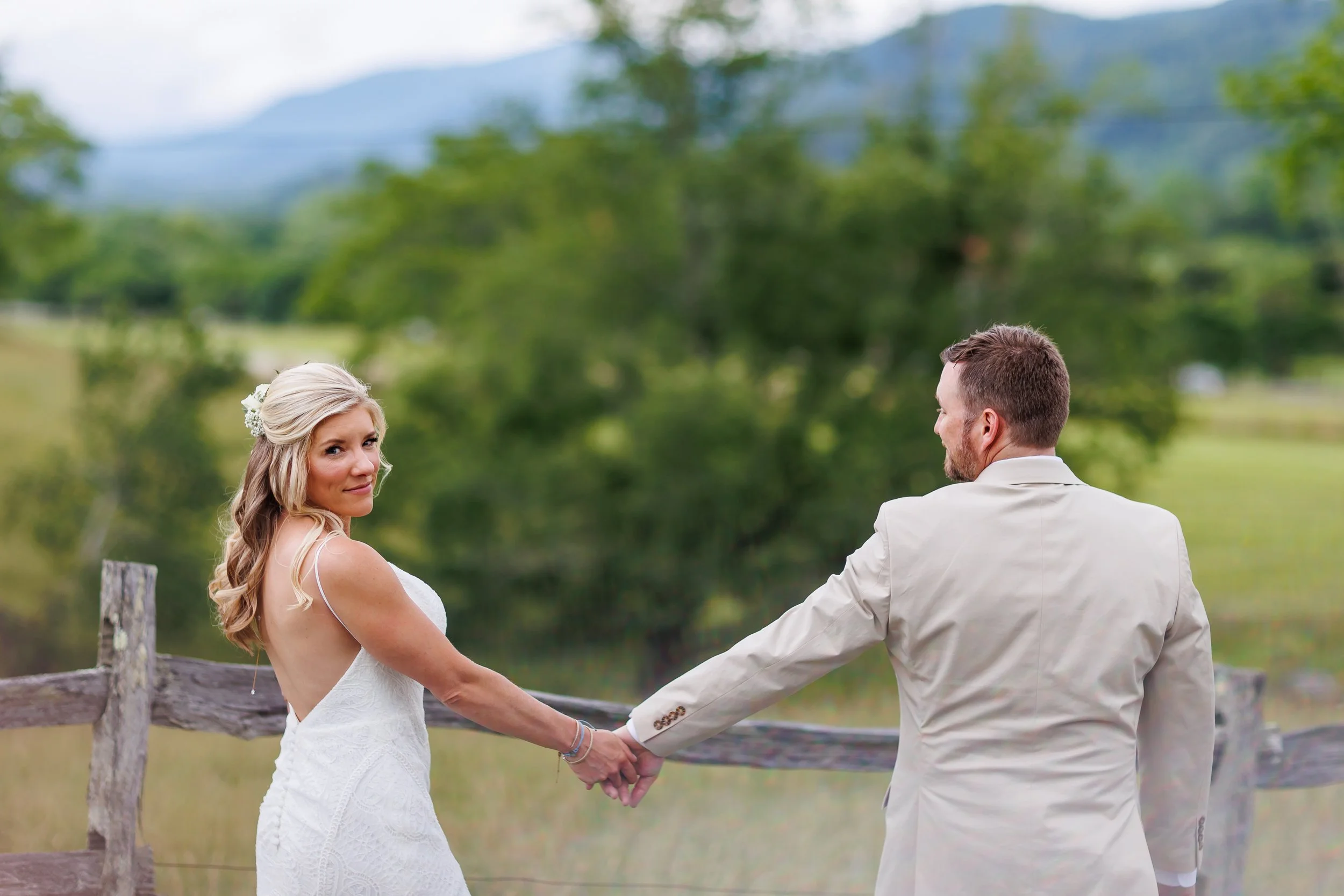 Lauren &amp; Chris | Taylor Ranch, Asheville NC