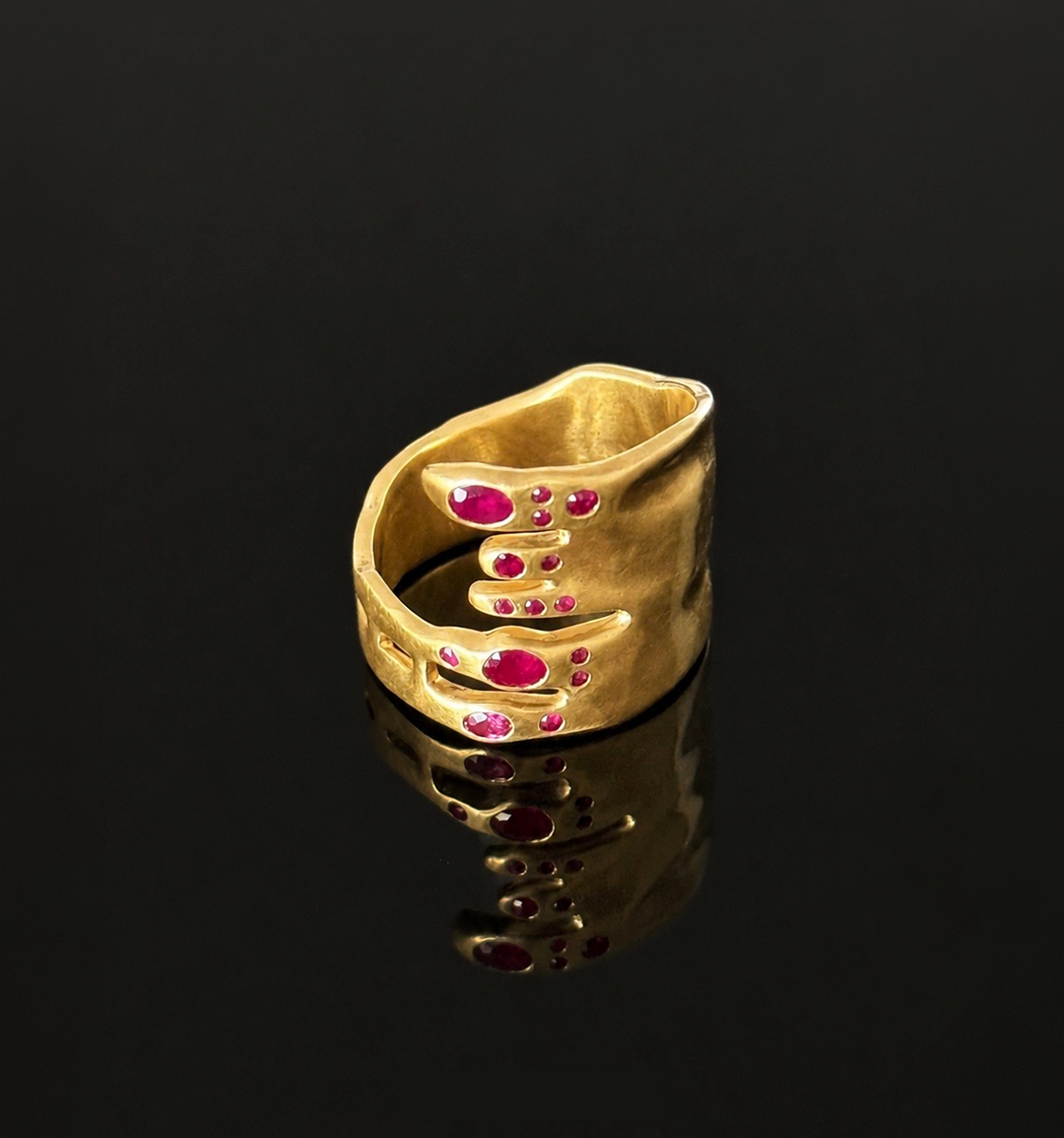 THE FLOW RING