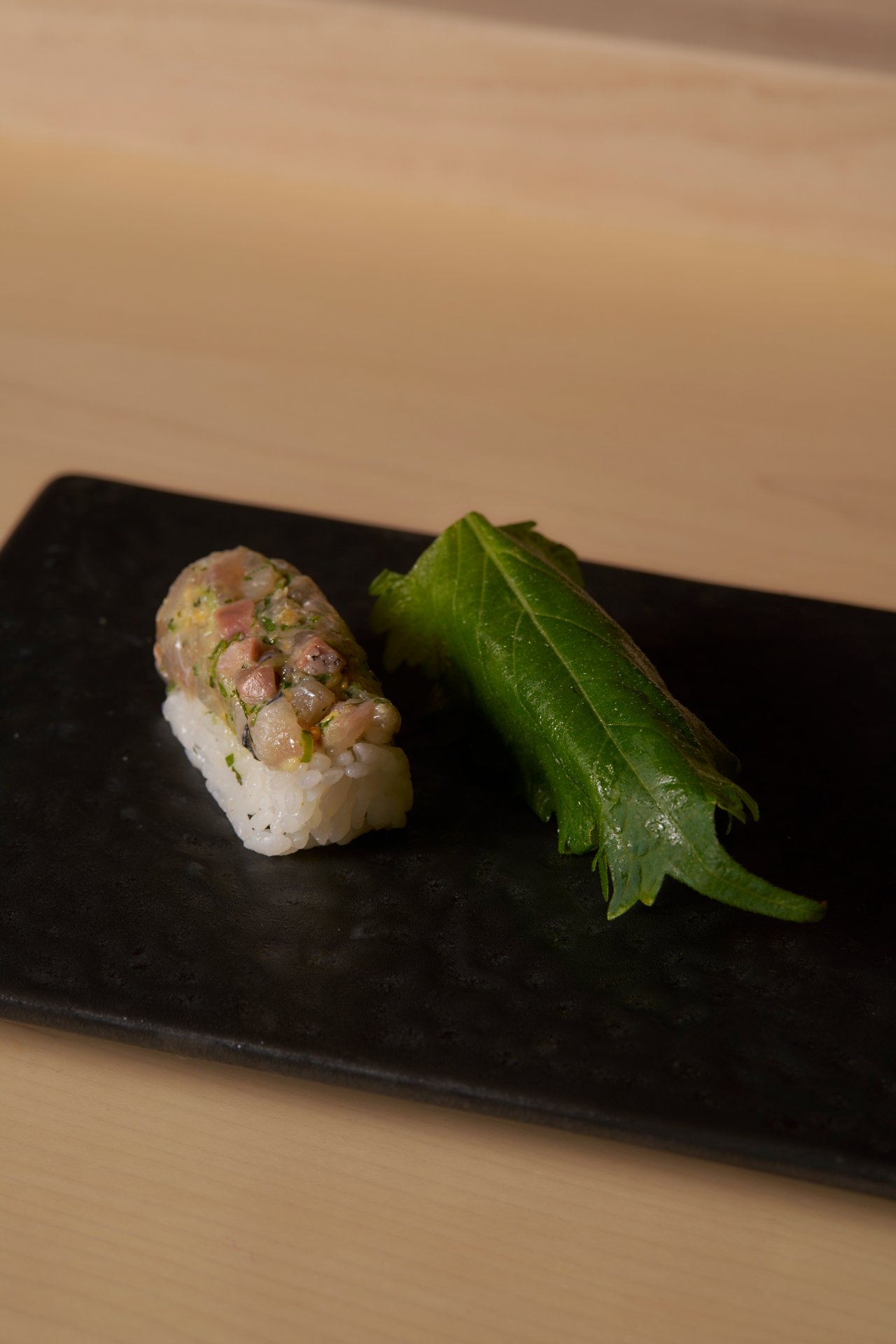 kumiko-room-sushi-01.jpg