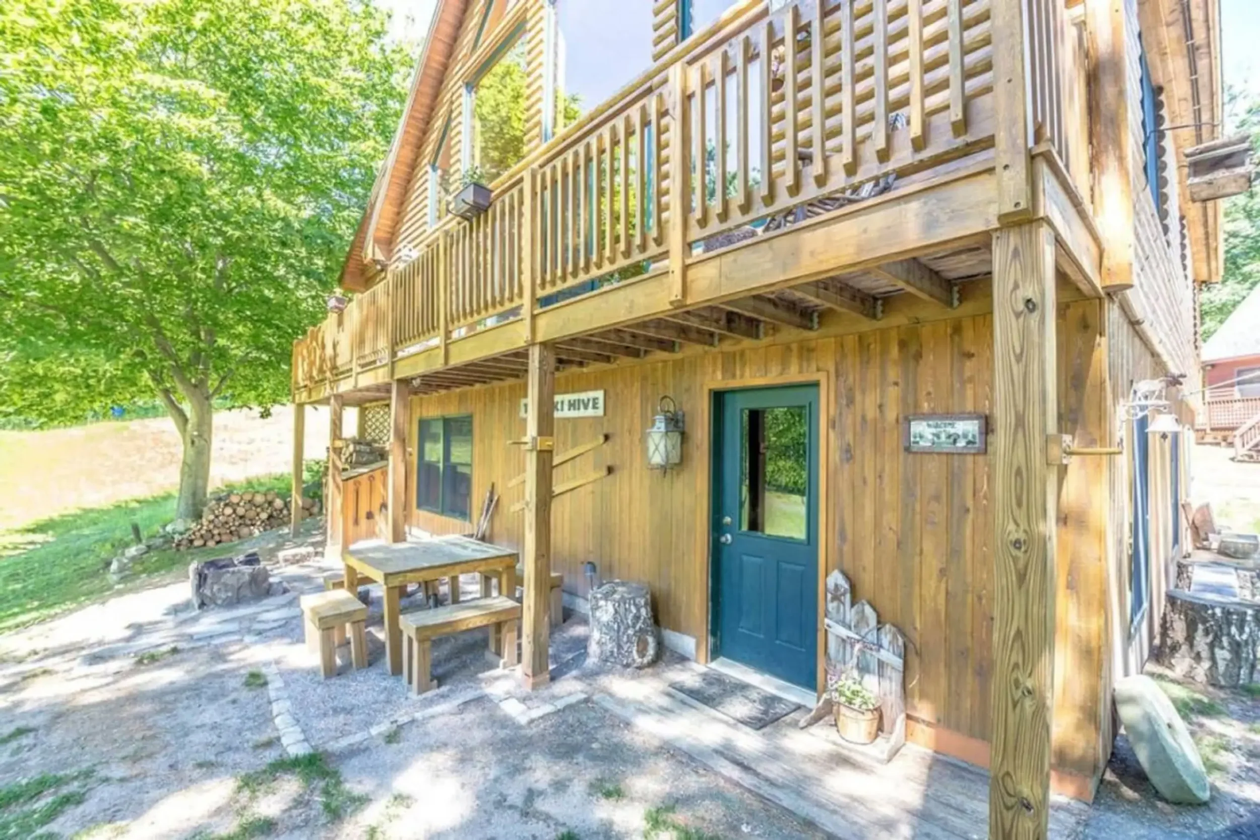 SKI YARD.webp