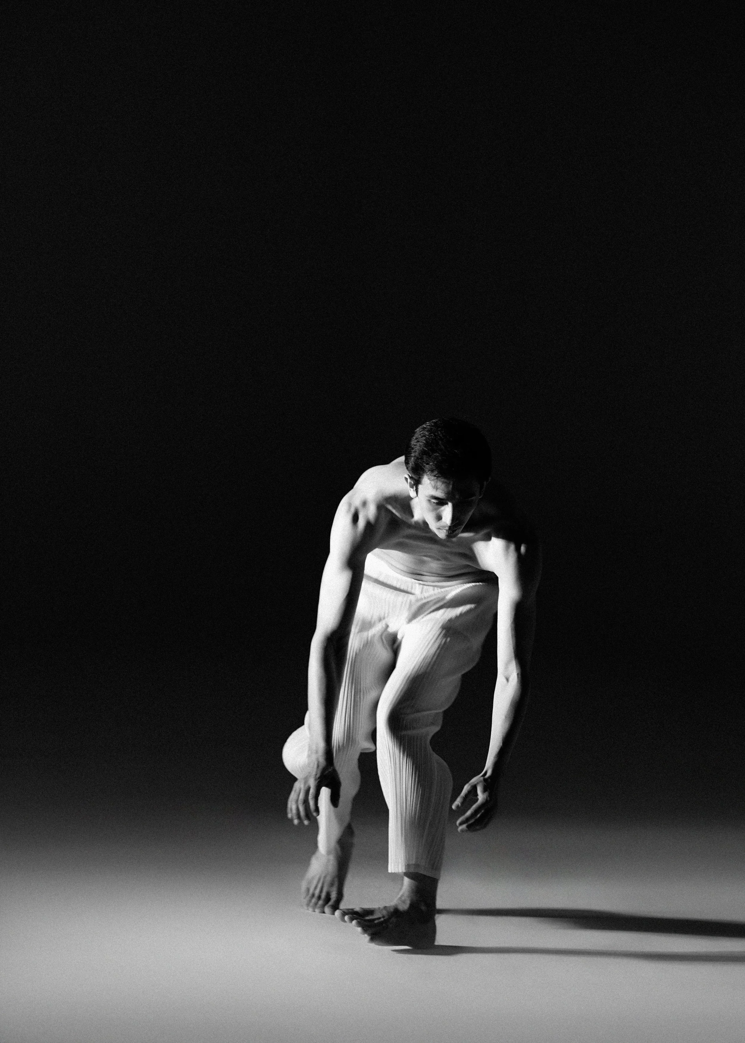 Jesse_Dance_3 copy.jpg