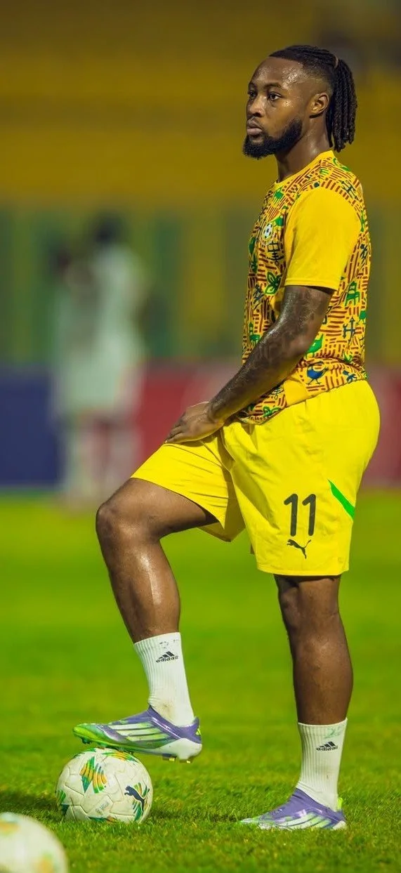 Antoine Semenyo in warm-ups before a World Cup qualifier for Ghana
