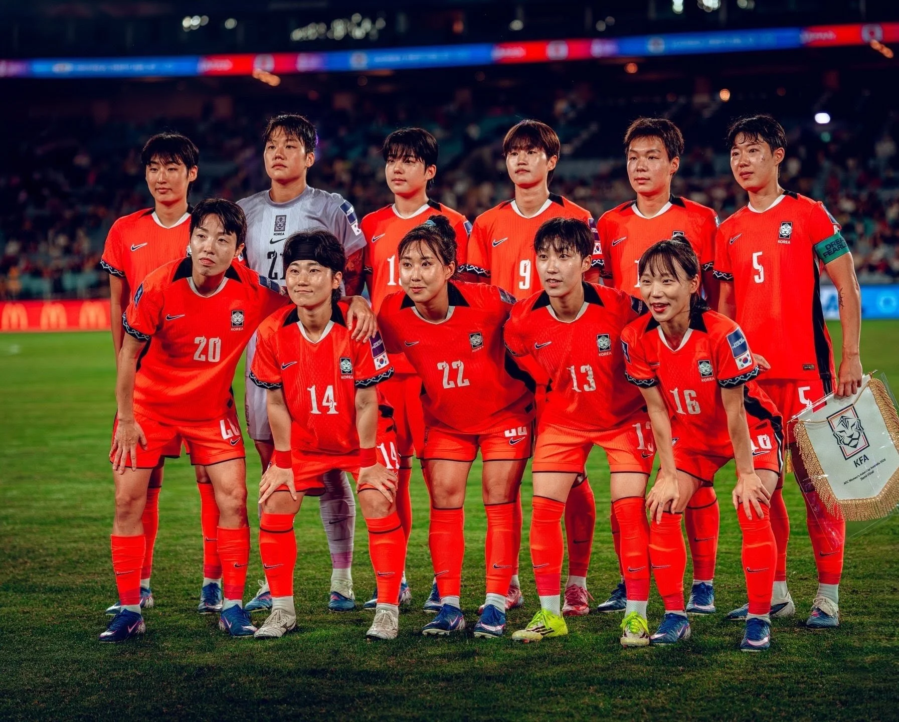 South Korea's National Team lines up for a photo before their 2026 Asian Cup semi-final against Japan.