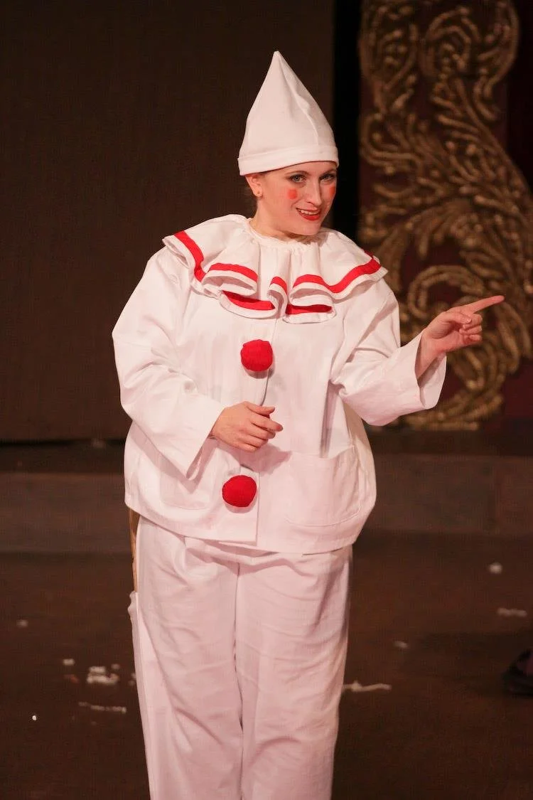 Jolly Juliana or Her Fruitcake Has Nuts