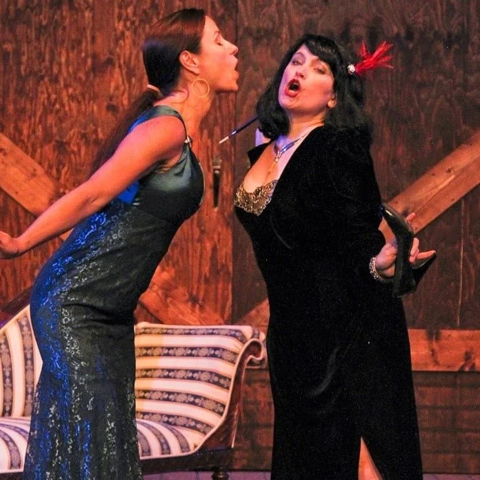 Stage Kiss (Millicent)