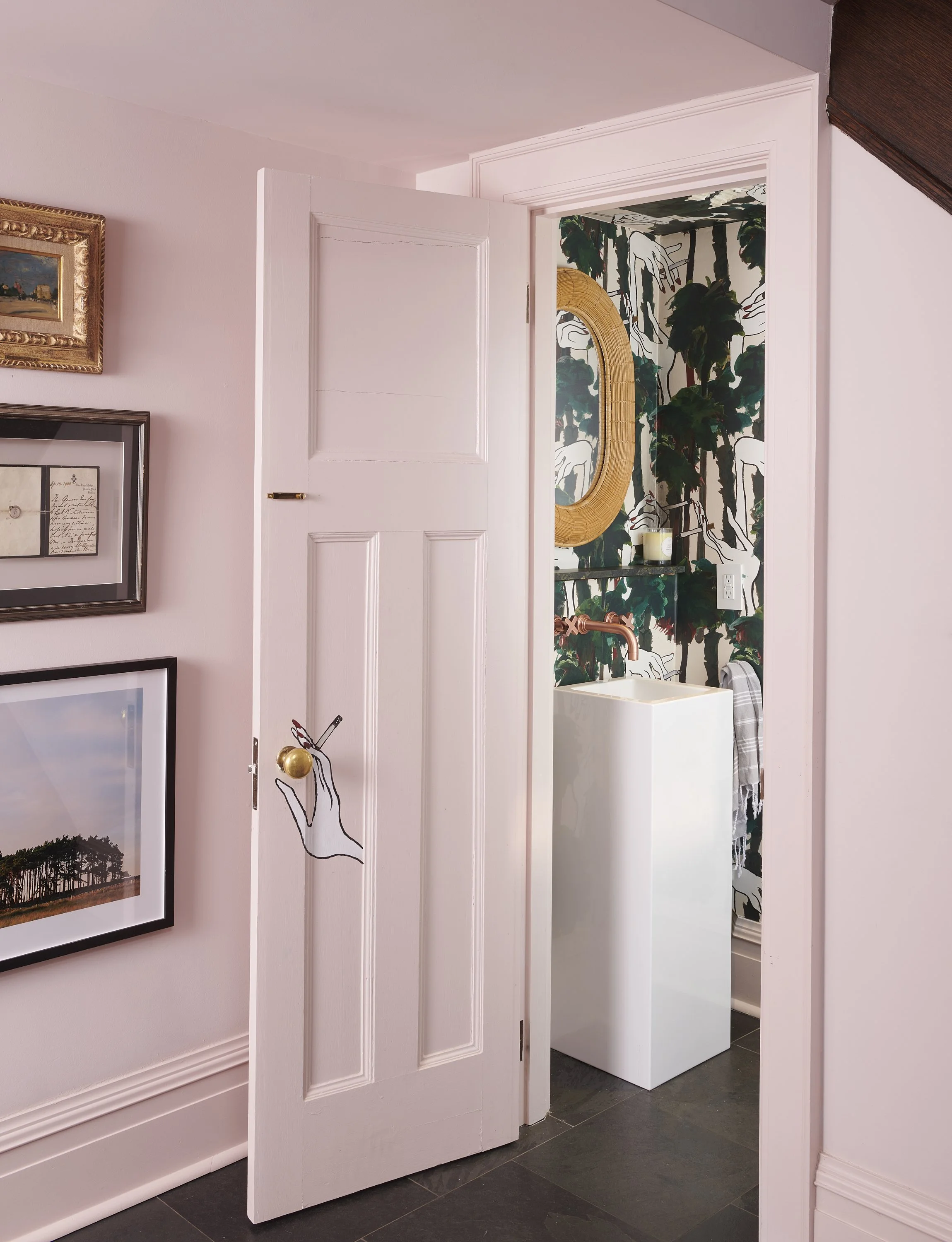 A Private Residence_000.jpg