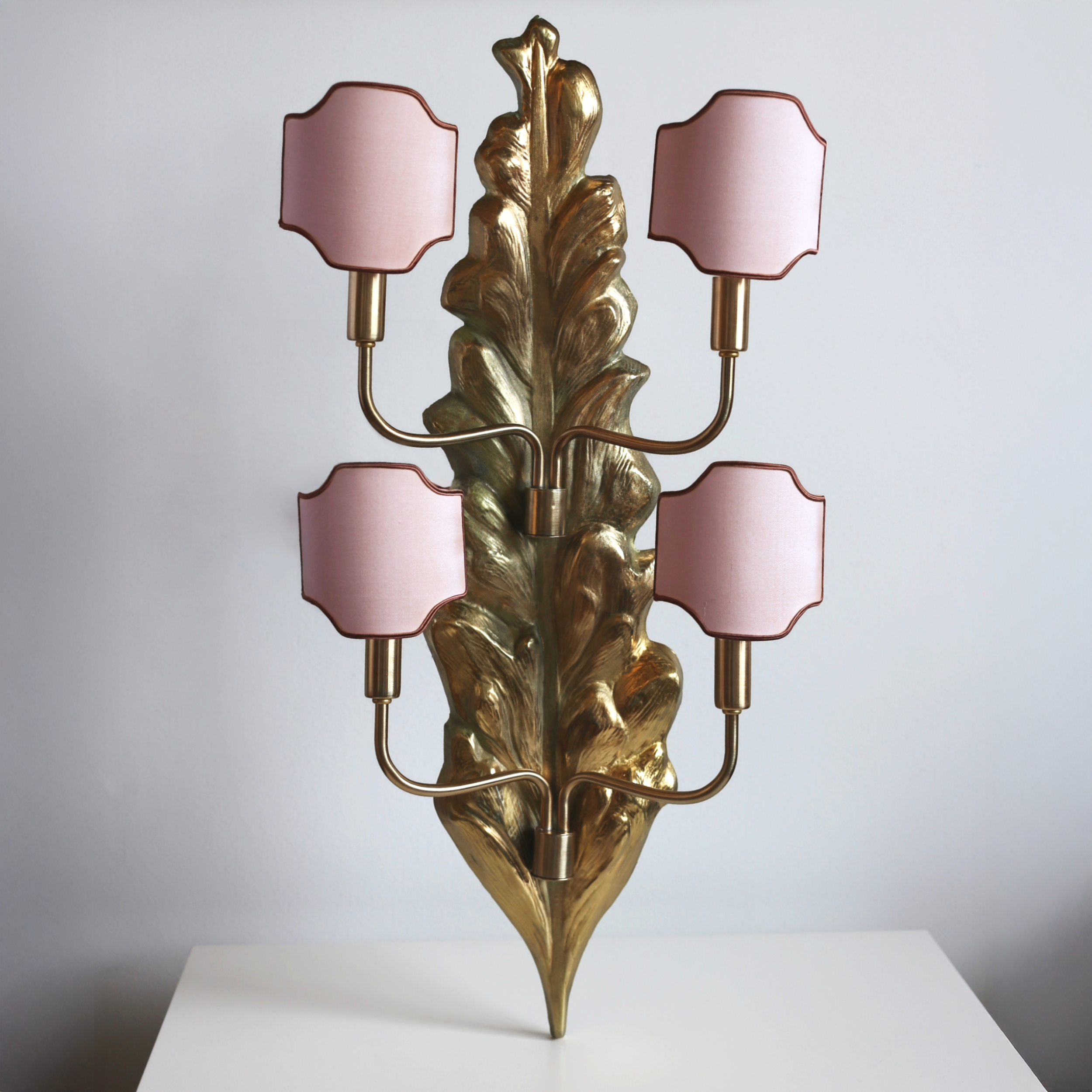 Acanthus Sconce 2.webp