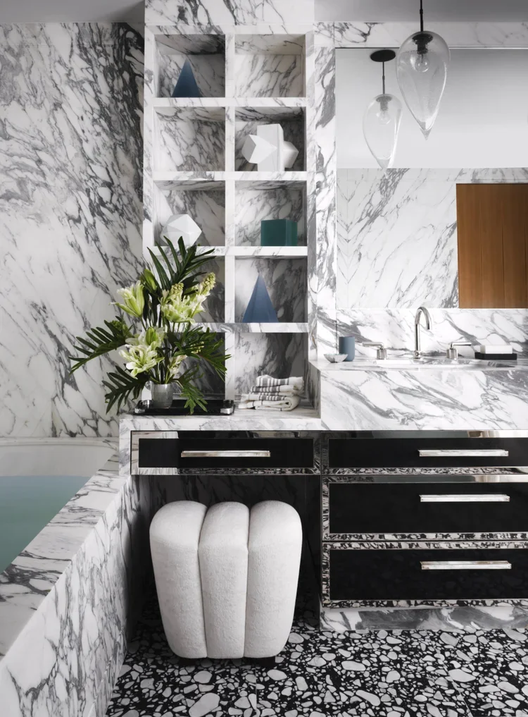 A Miami Condo_15.webp