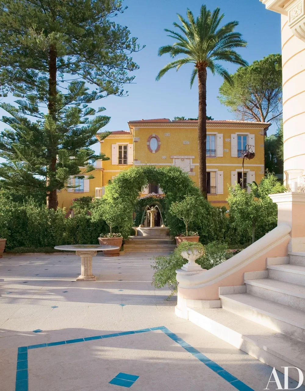 CoteD'Azure_001_Photo by Derry Moore.webp