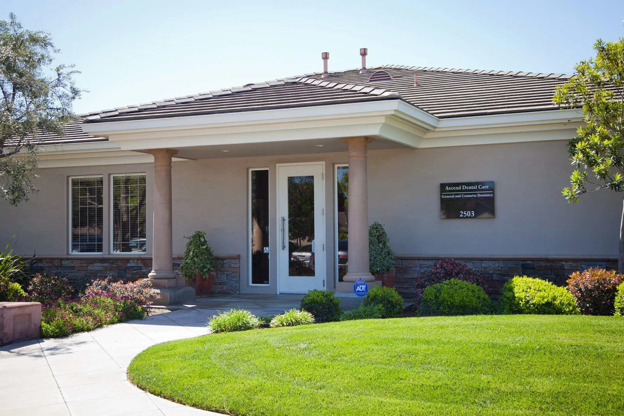 Ascend Dental Care is your local dentist office in Modesto.