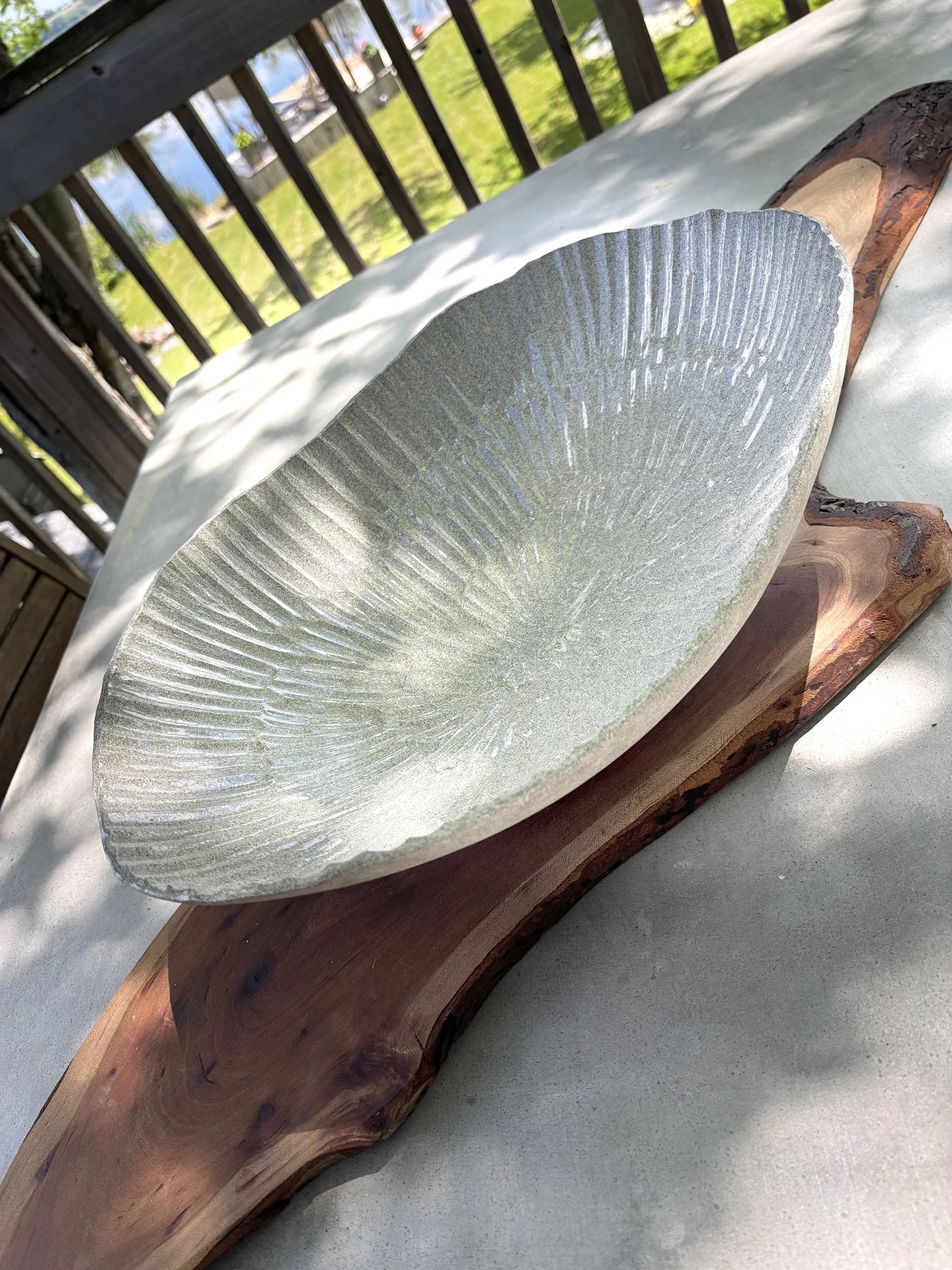 Granite Round Carved Bowl with Raised Foot