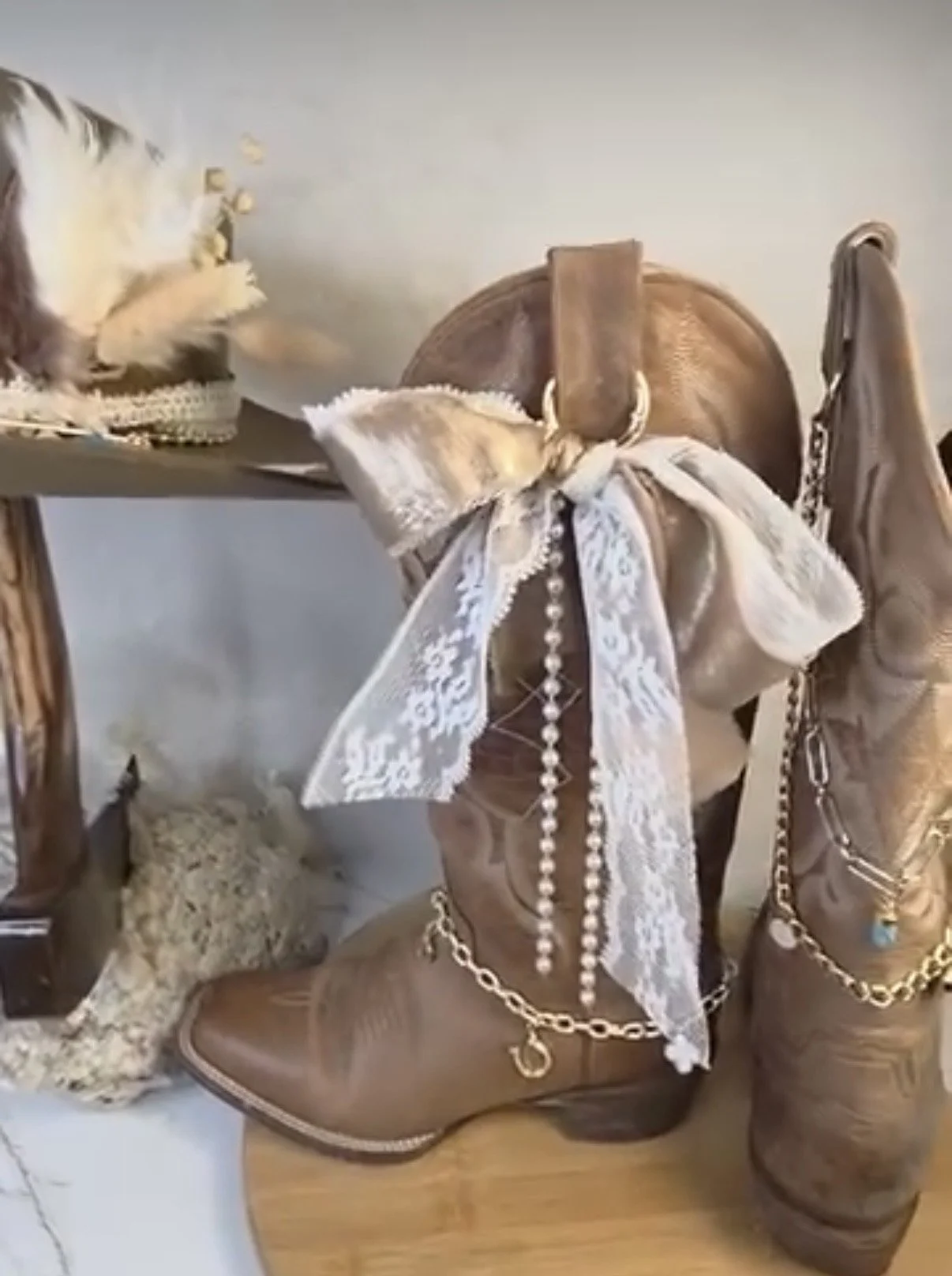 Lovely Boot Pull Strap Bows & Accents