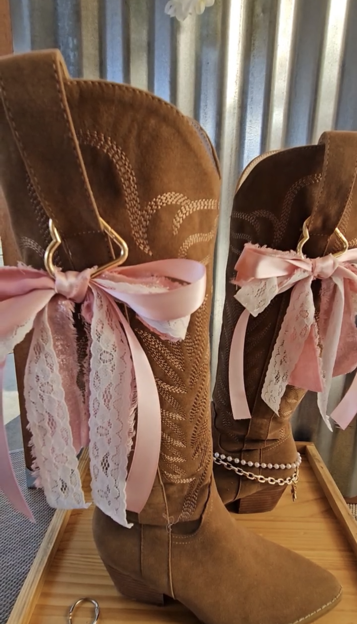 Lovely Clip-On Boot Pull Strap Bow Pair & Accents
