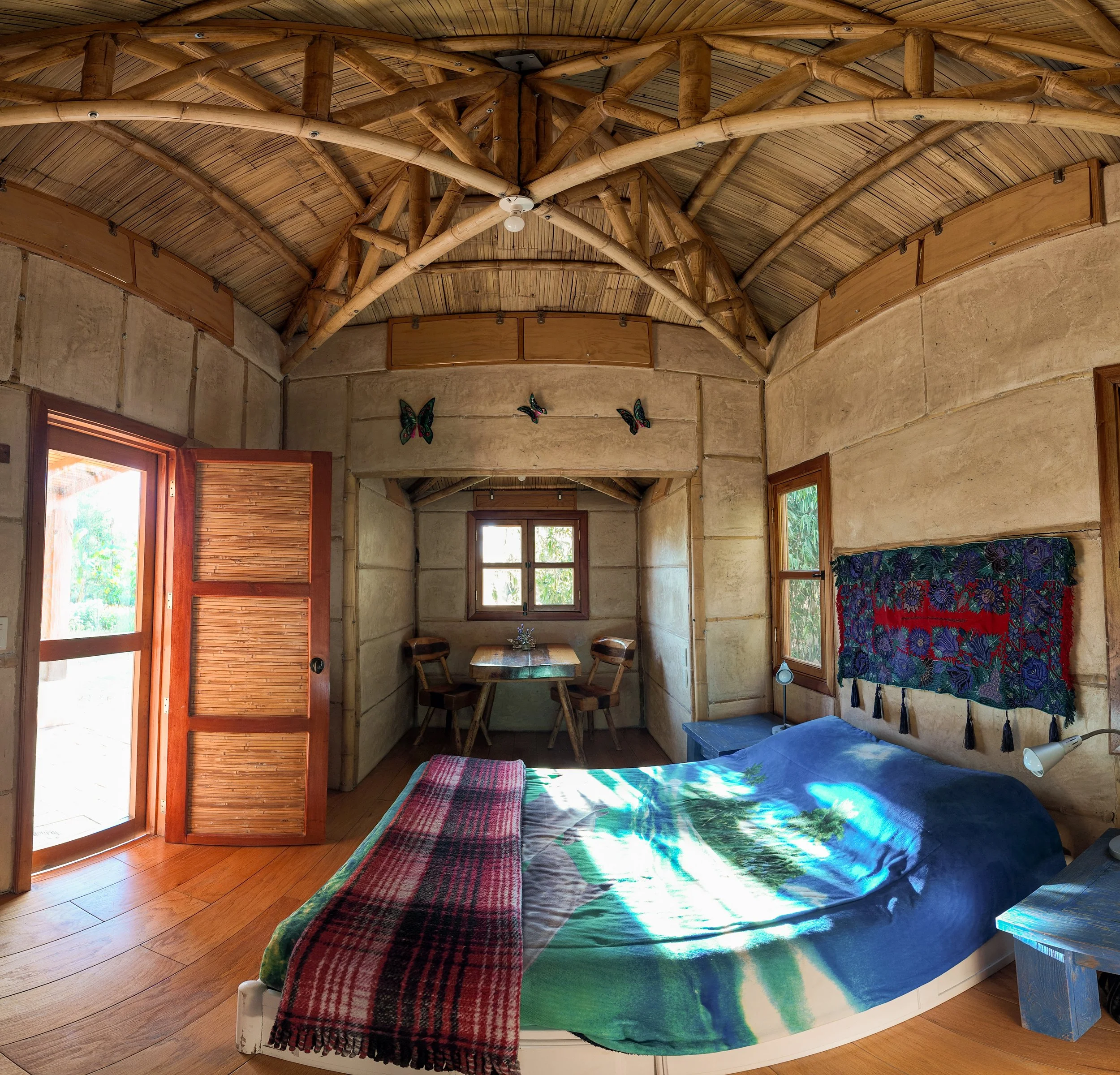 agave-interior-estancias-bioconstruccion-tierra-del-sol-oaxaca.jpg