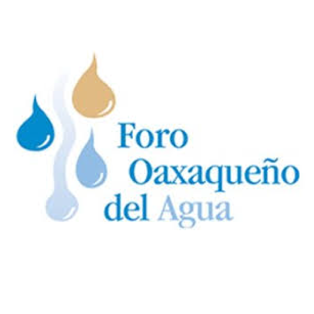 Logo del Foro Oaxaqueño del Agua con gotas de agua en tonos azul y dorado y texto en azul que dice 'Foro Oaxaqueño del Agua'.