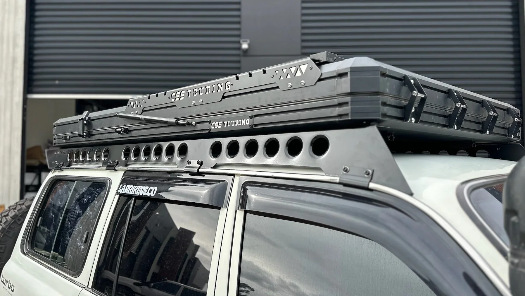 White with CSS Roof Top no.1.webp