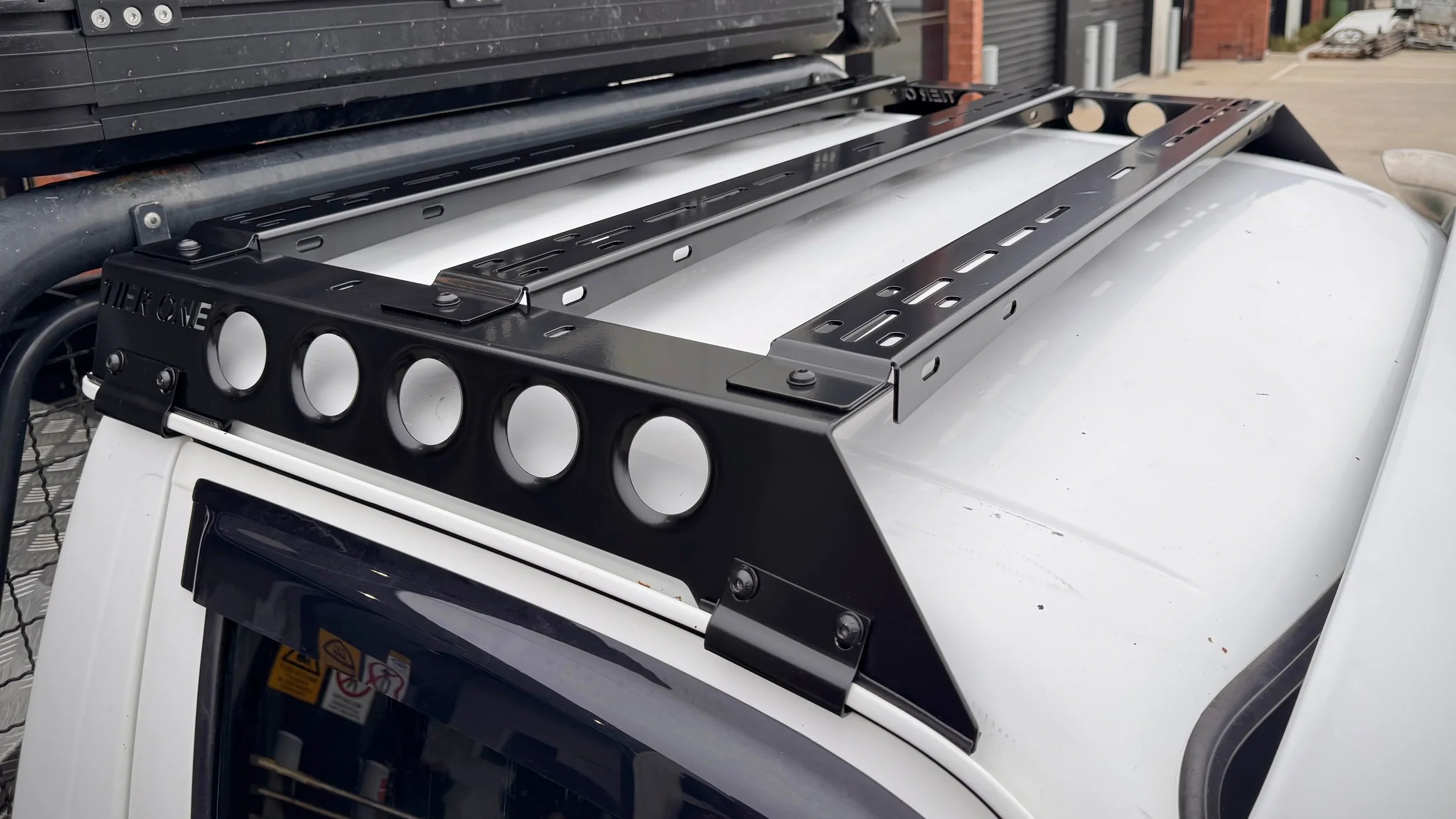 Nissan GU Patrol Single Cab Roof Rack System (LPLD – Complete Kit)