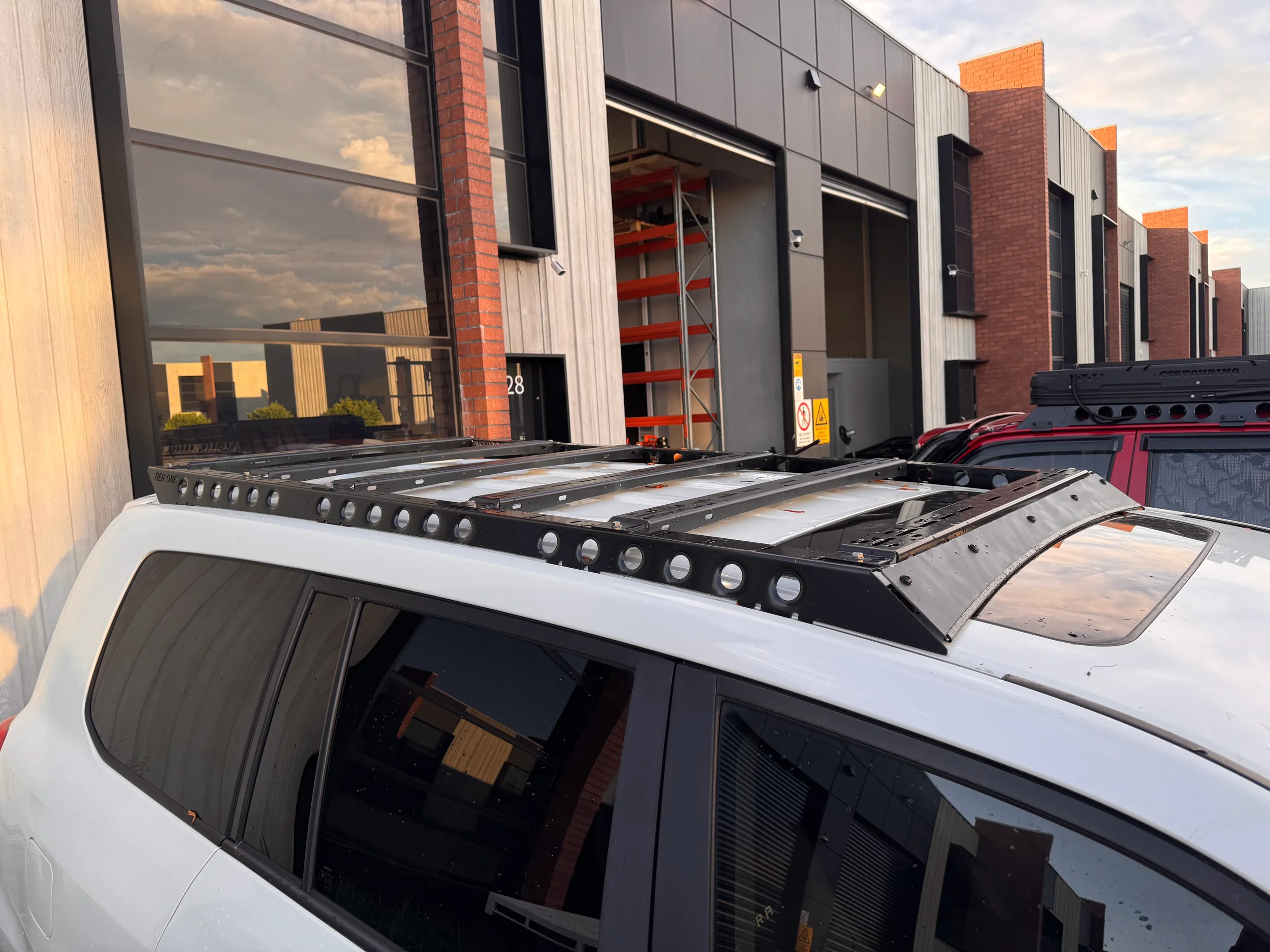 White with LPLD with wind deflector no.3.webp