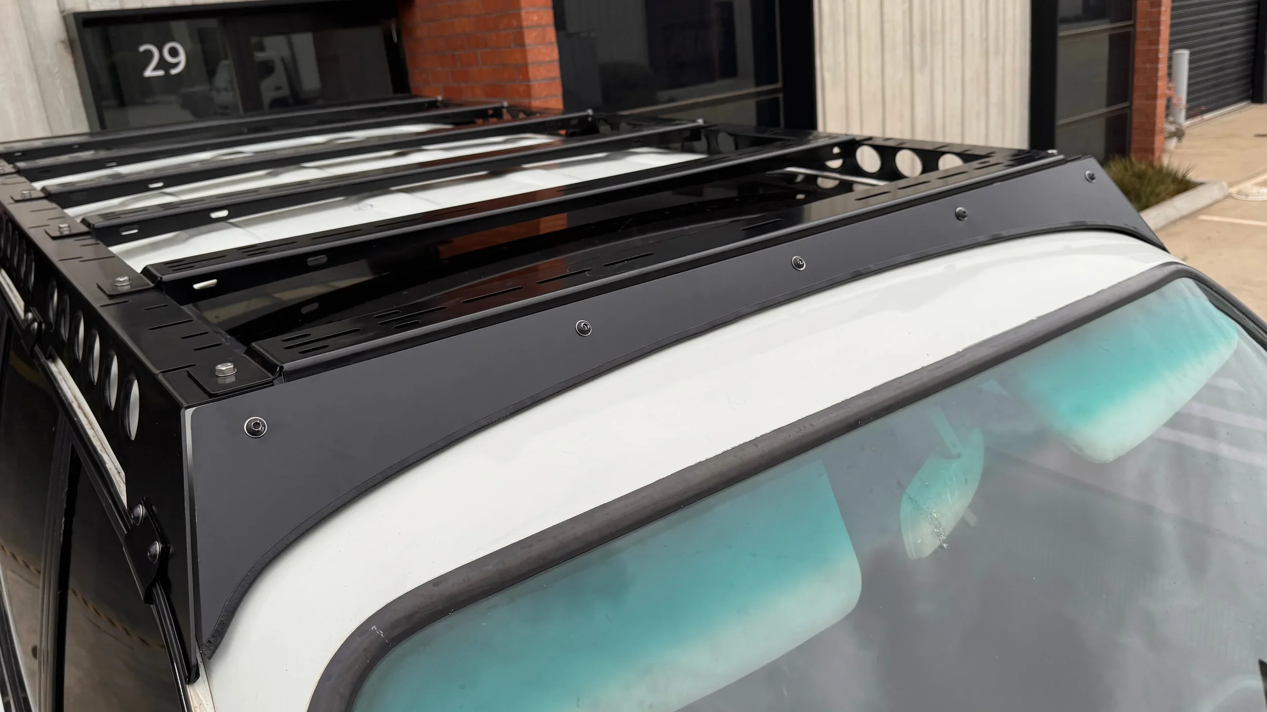 White with LPLD & Wing & Wind Deflector no.7.webp