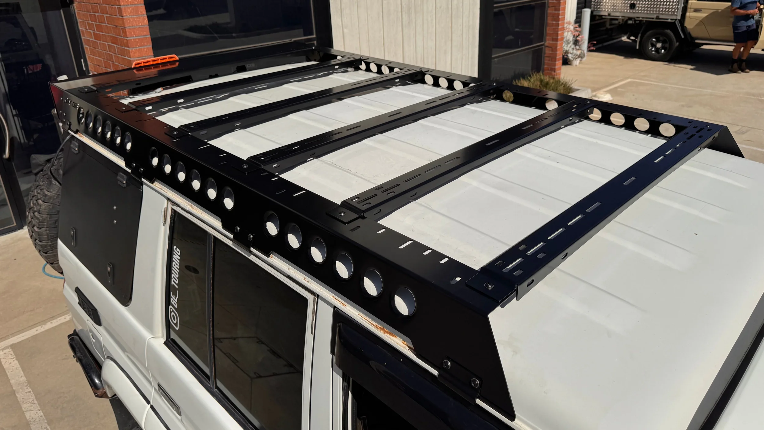 White 76 with LPLD & Wing no.5.webp