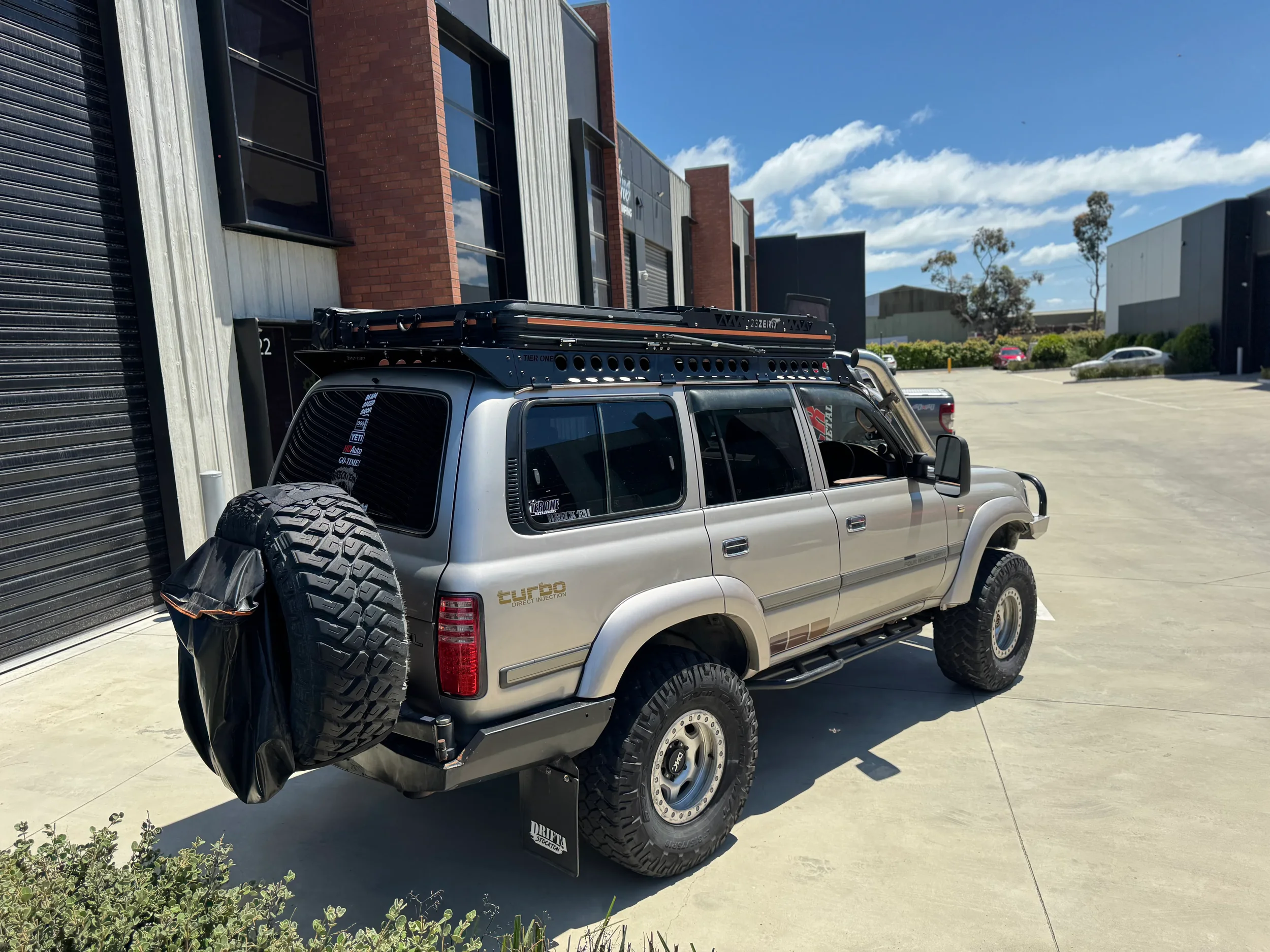 Silver with CSS Roof Top no.2.webp