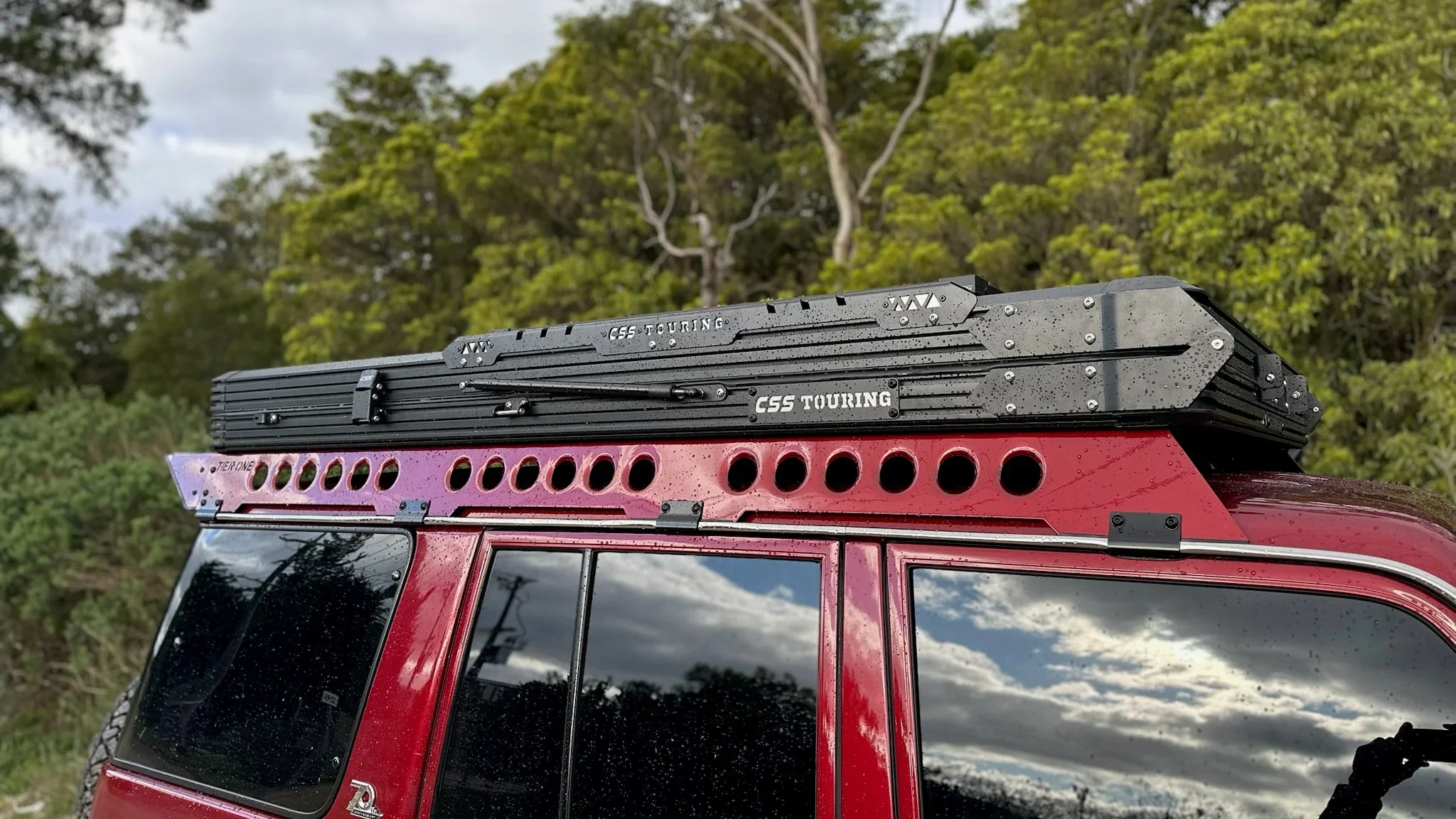 Red 76 with CSS Roof Top no.1.webp