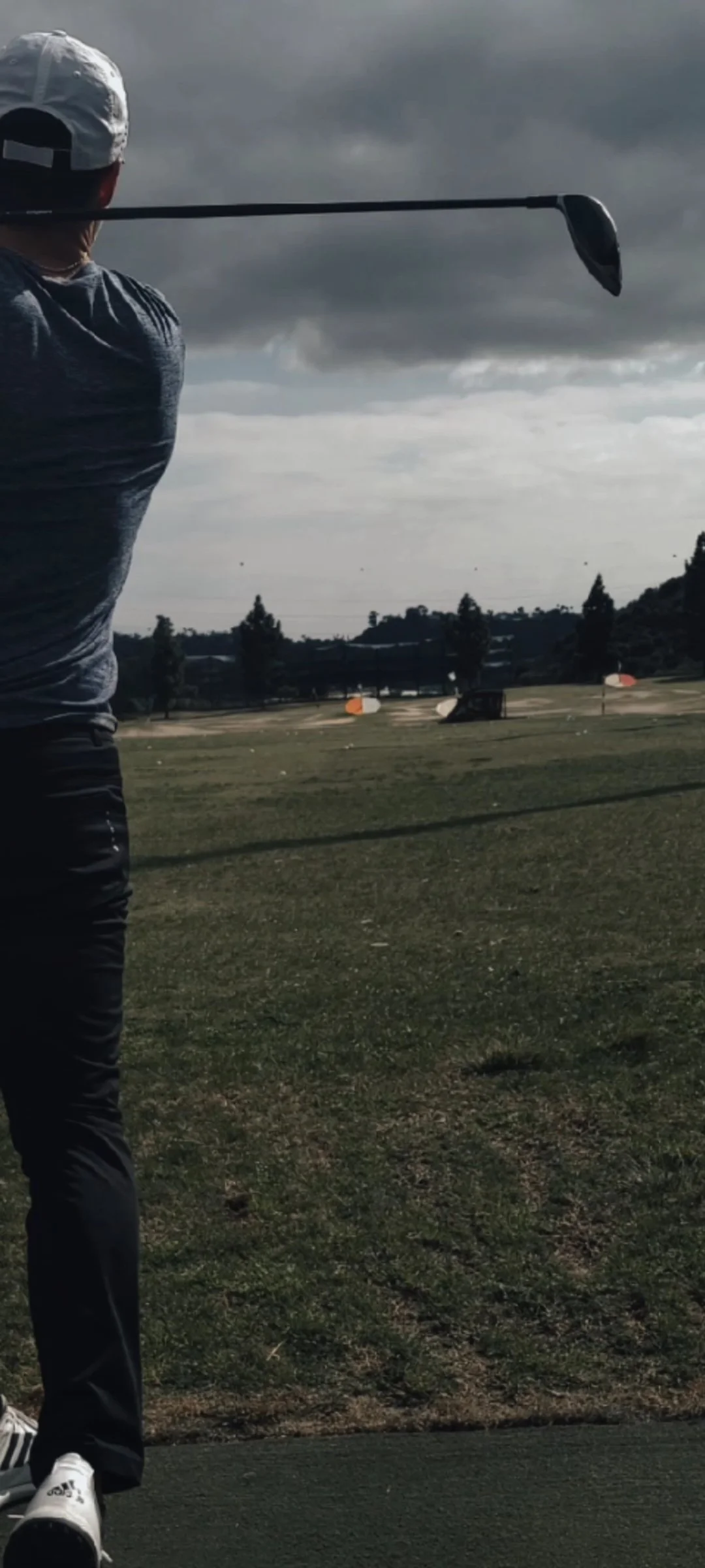 golfer follow through