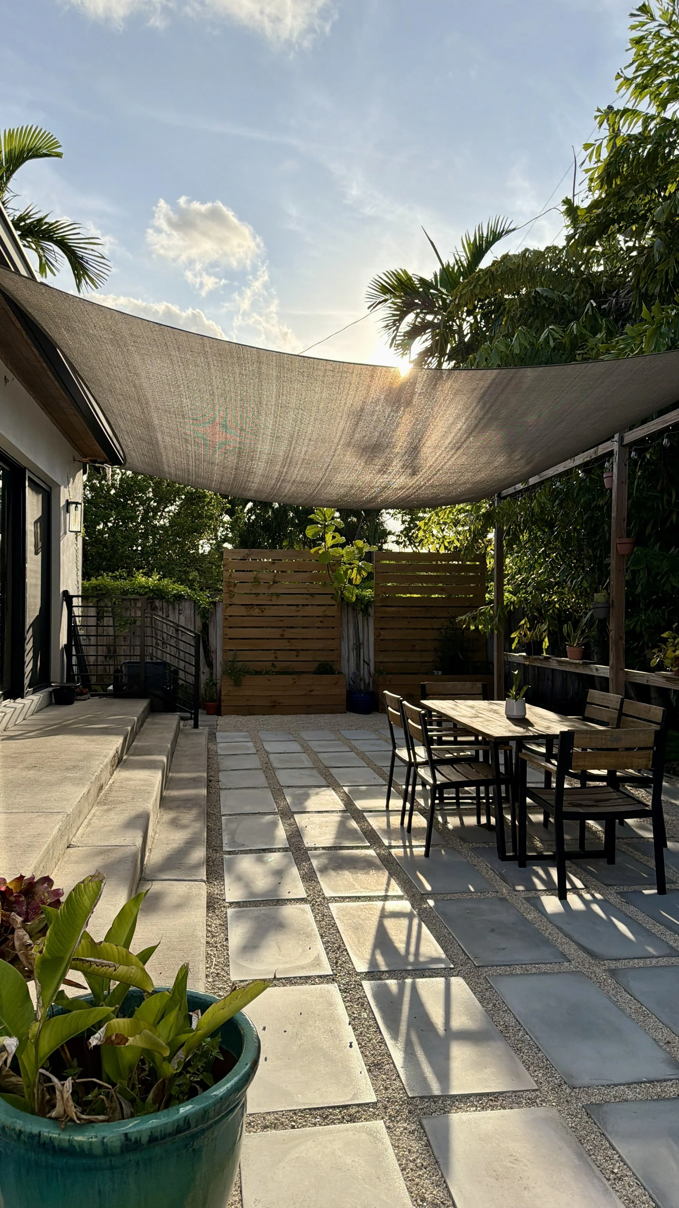 Backyard_04.jpg