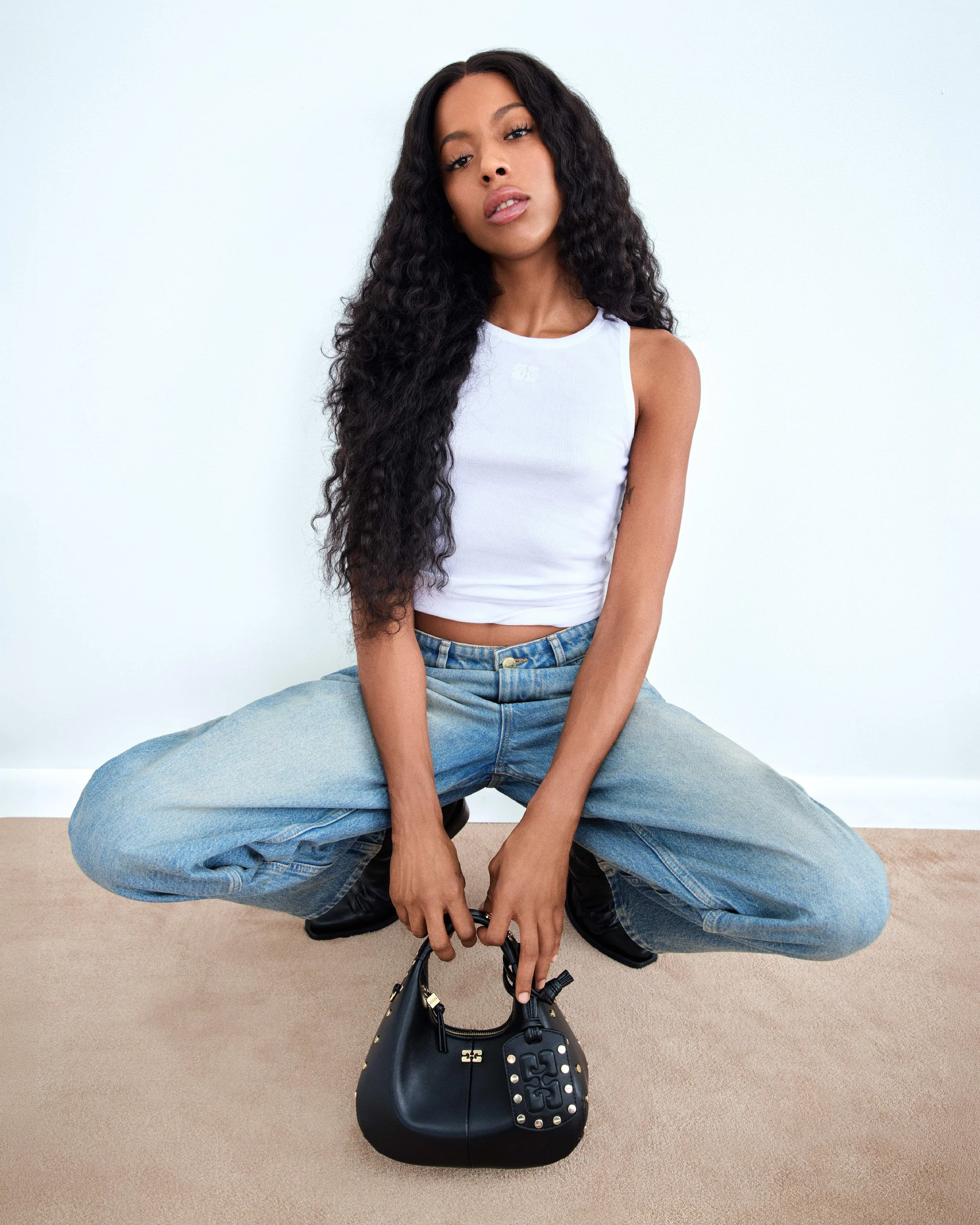 GANNI_26.2_BAG-CAMPAIGN_4x5_3.jpg