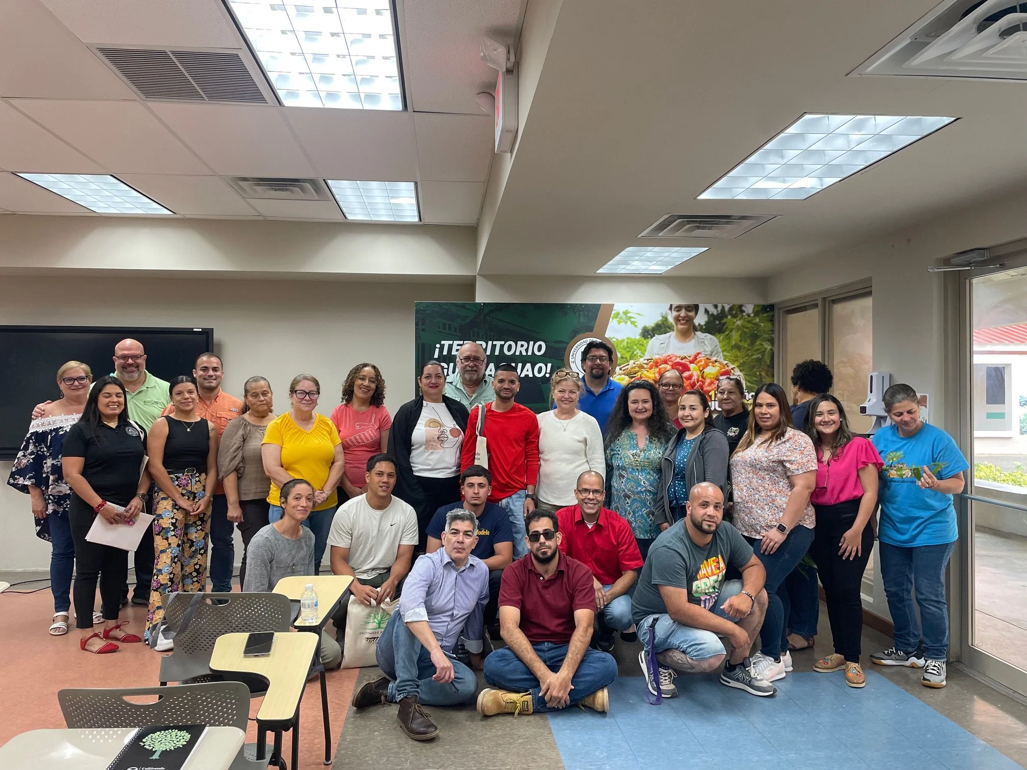 
Serie de Capacitación Cultivando Resiliencia
Participantes del 2025