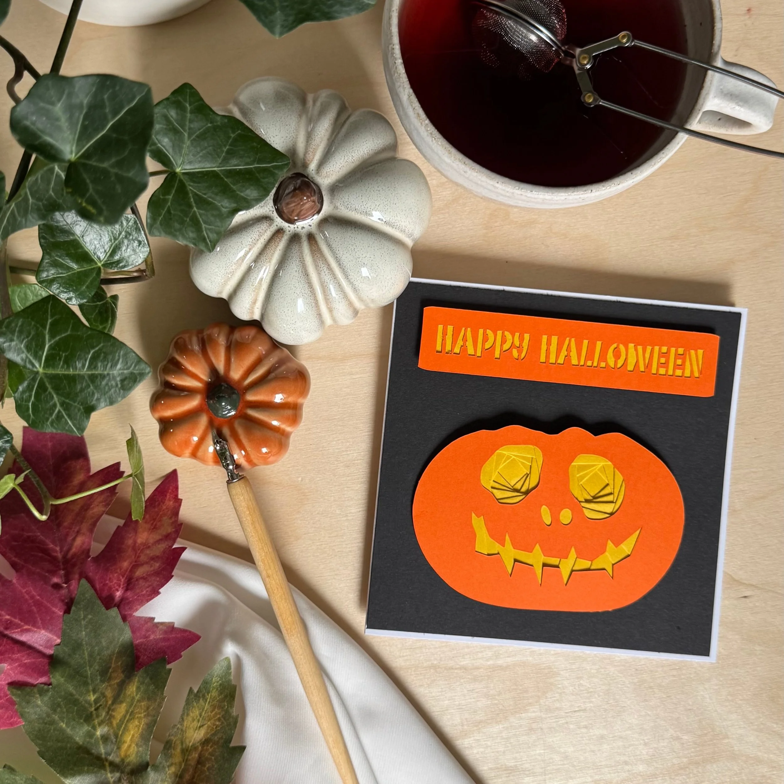 Halloween freebie card 1.jpg
