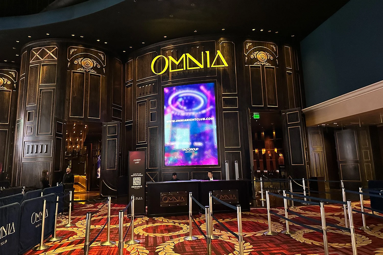 venues known for loud volume - vegas club omnia
