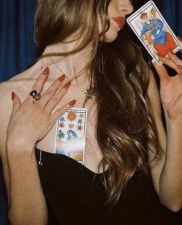 7 Beginner Tarot Mistakes (And How to Avoid Them) (Copy)