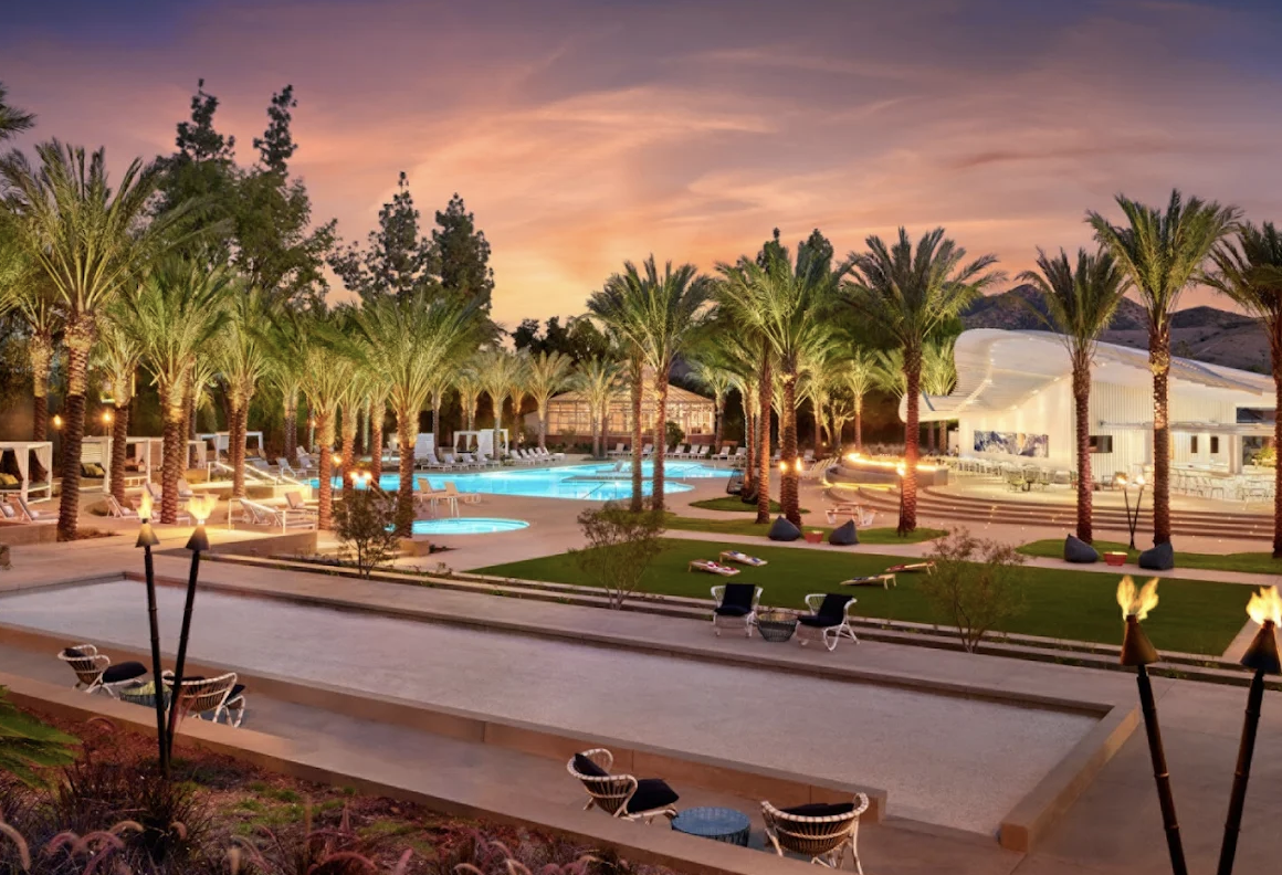 Gianna's Gems: Sexy Property Spotlight - Four Seasons Westlake Village