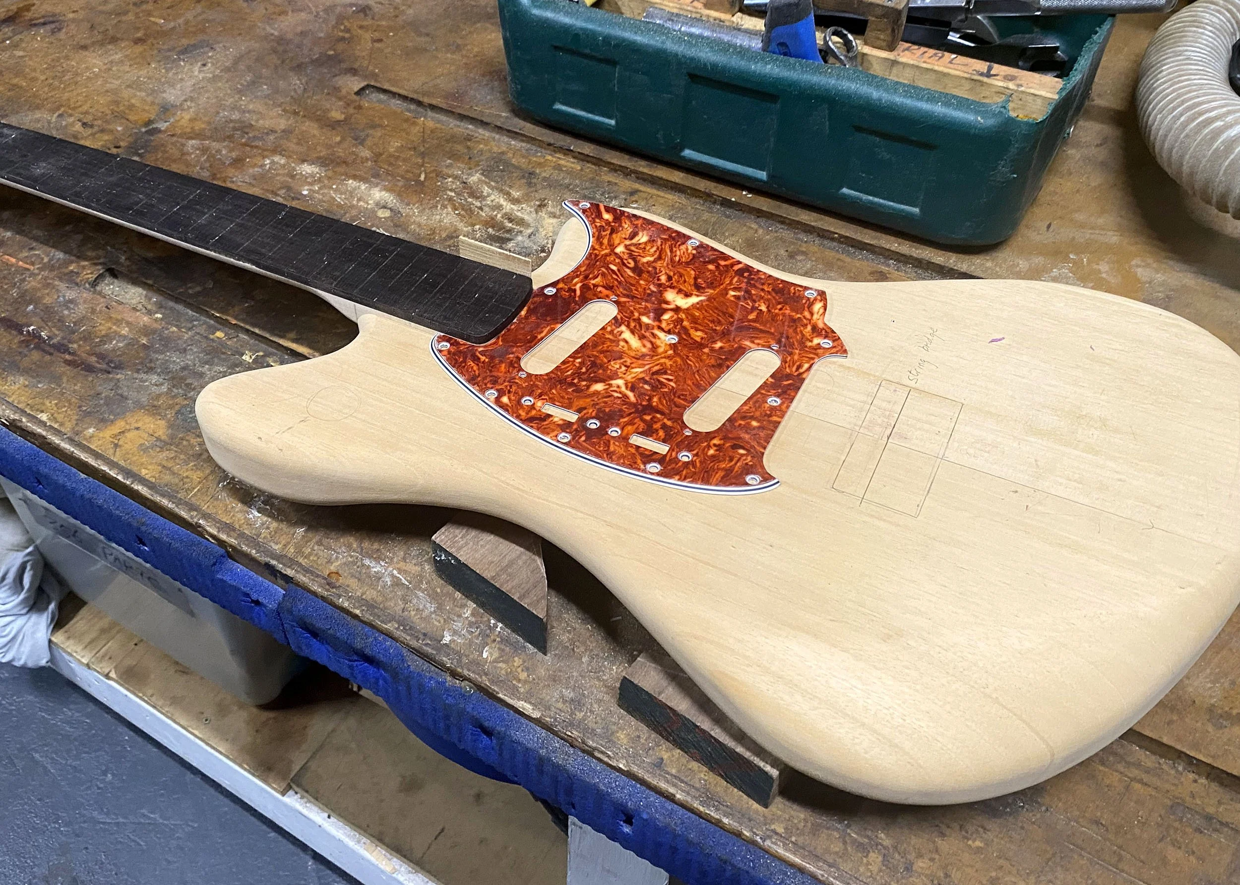 Guitar_inprogress.jpg