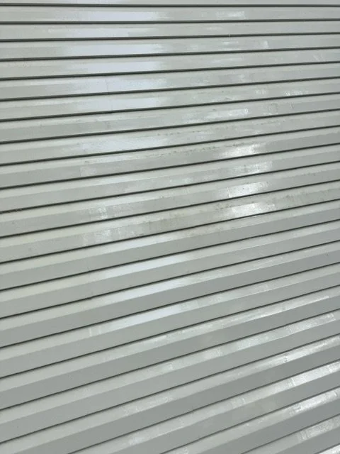 dirty siding.jpeg