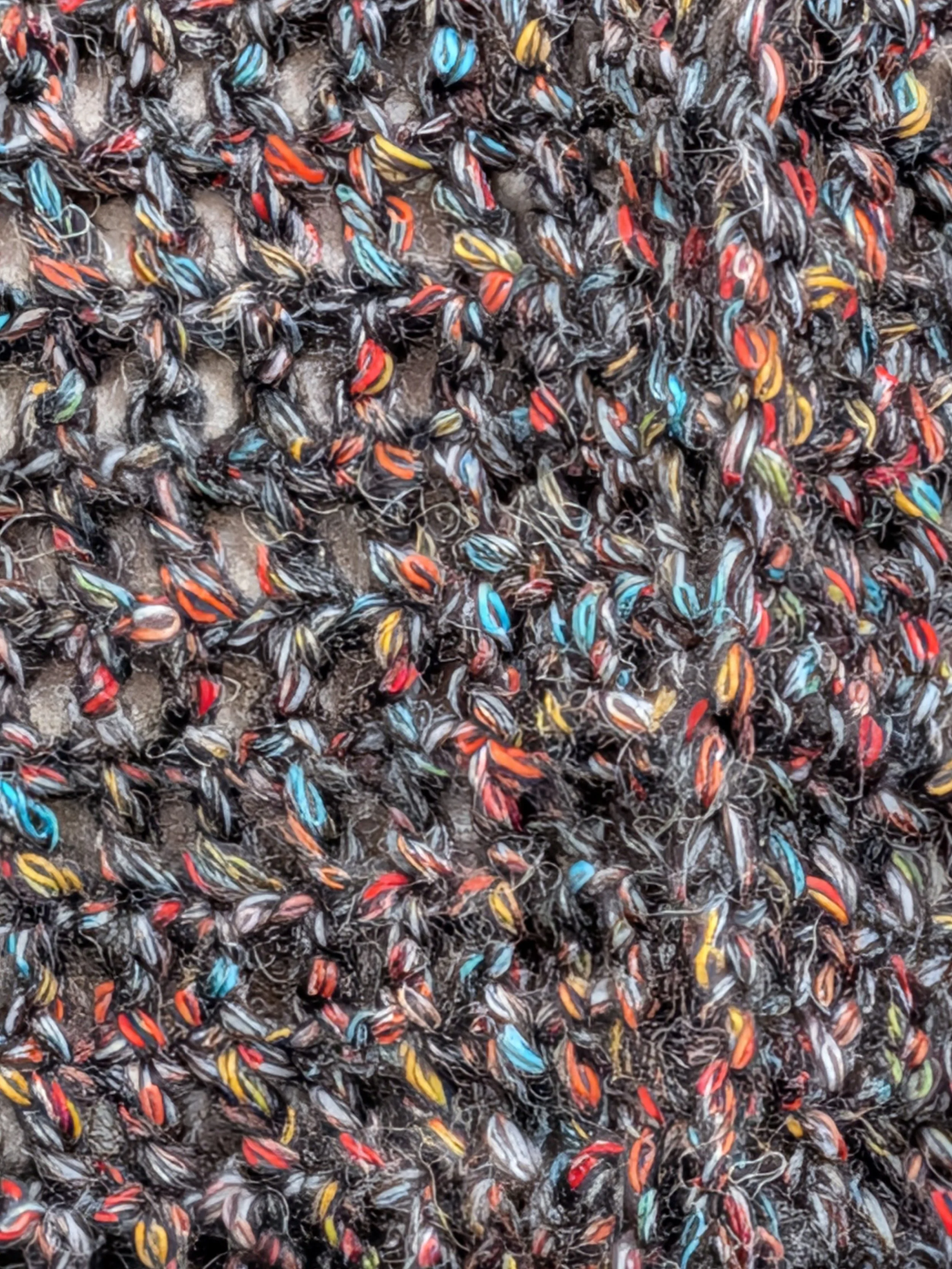 MIS_Mystic-Coal_Detail.jpg