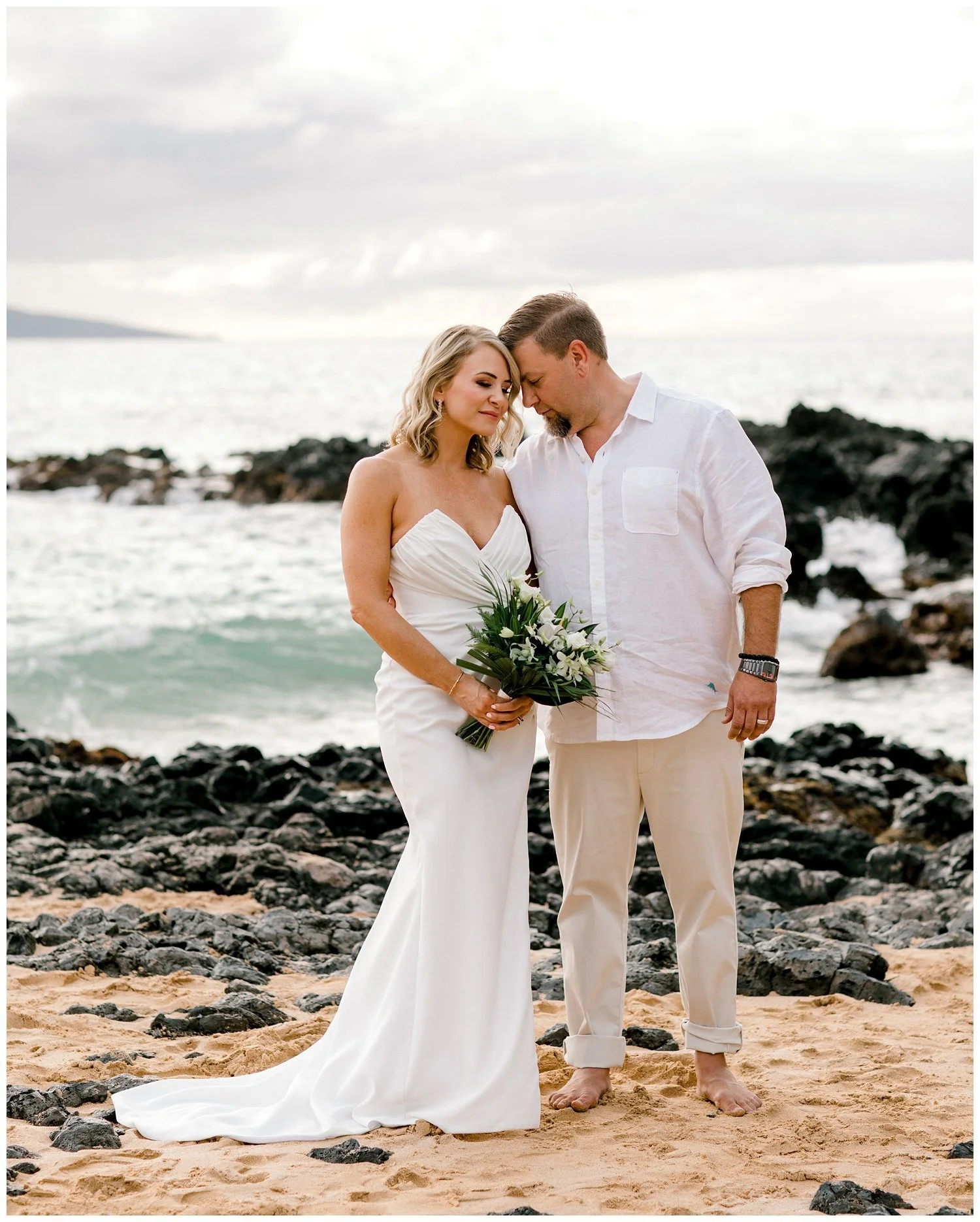 Chic Makena Cove Elopement_0004.jpg